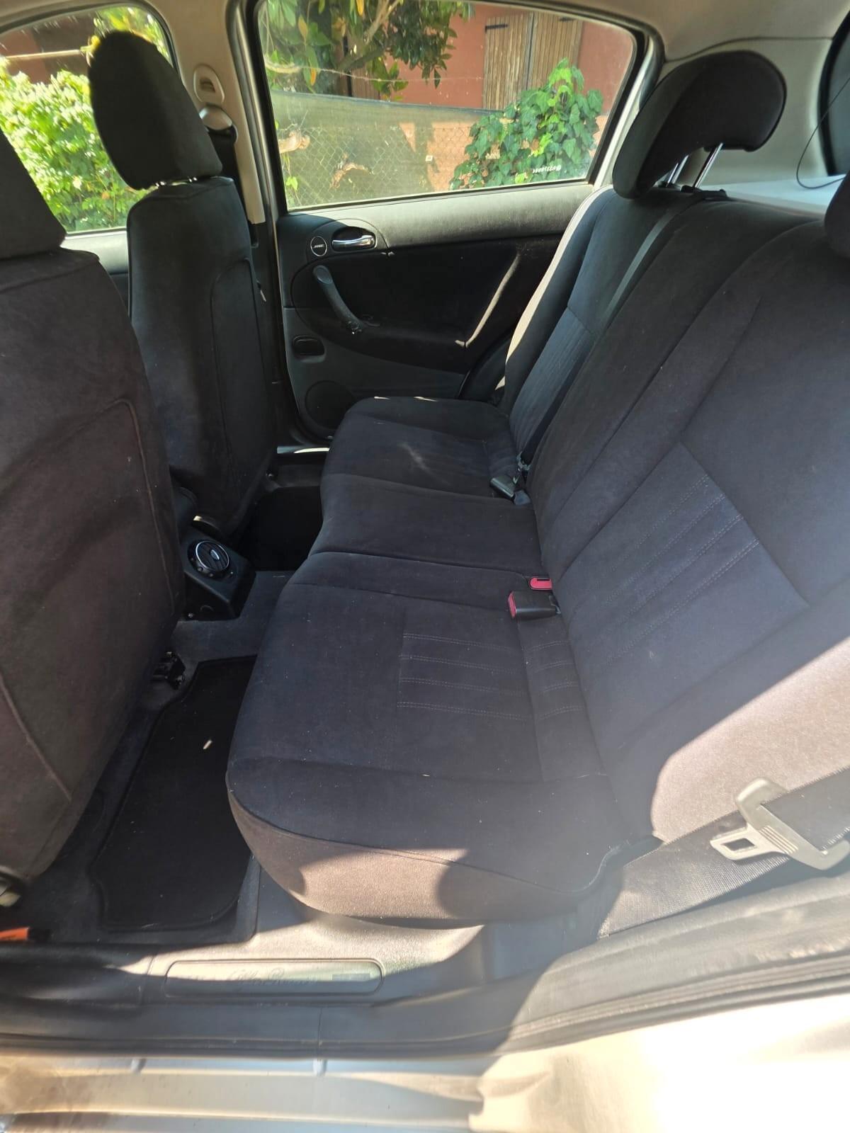 Alfa Romeo 147 GPL neopatentati