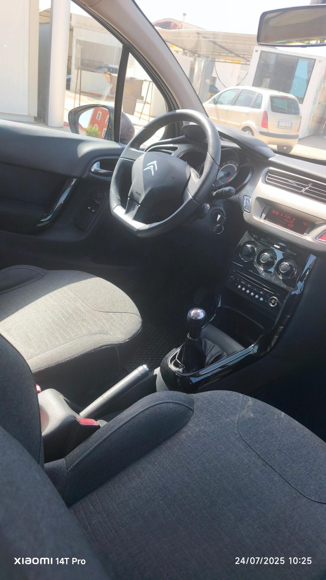 Citroen C3 PureTech 68 GPL Live Edition 2015