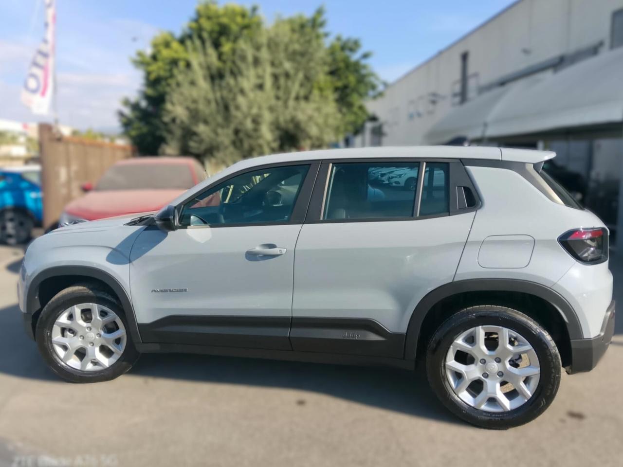 Jeep Avenger 1.2 MHEV 110CV ALTITUDE MY25 - KM 0
