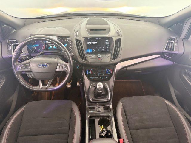 FORD Kuga 1.5 EcoBoost 120 CV S&S 2WD ST-Line