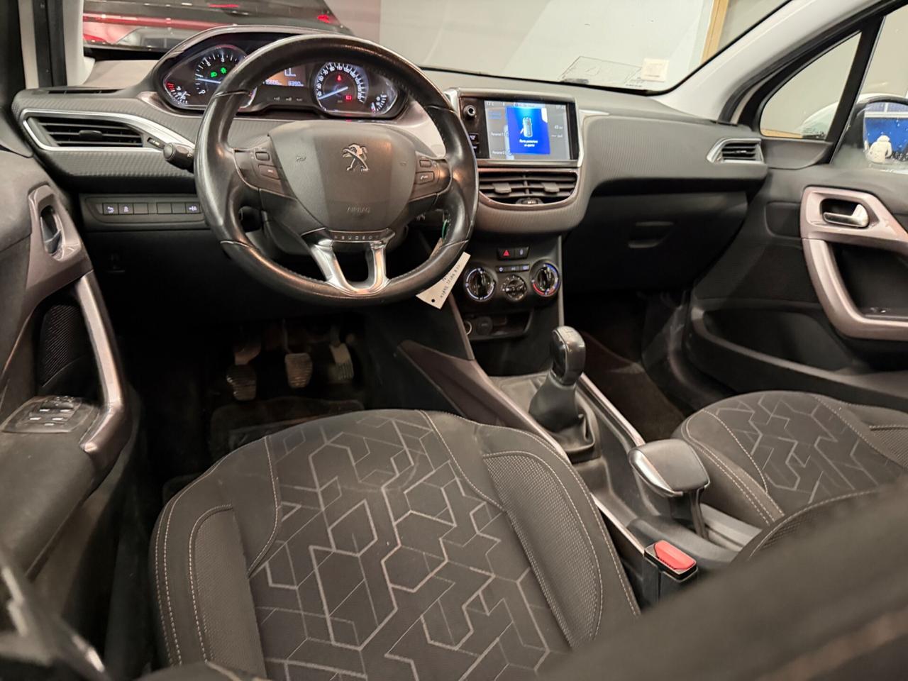 Peugeot 1.4 HDi 68CV Active