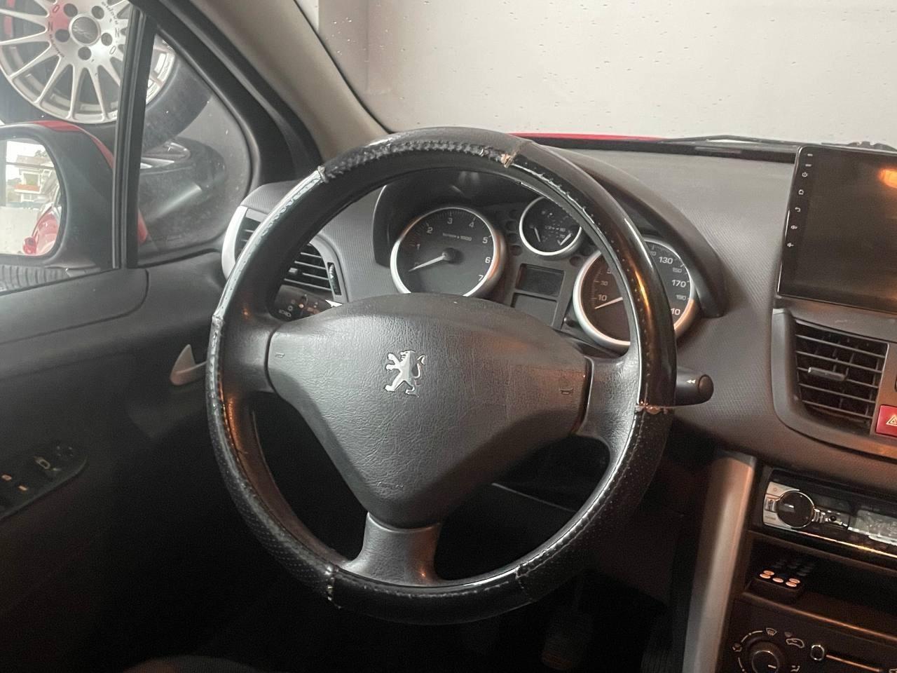 PEUGEOT 207 - GPL VALIDO 2033