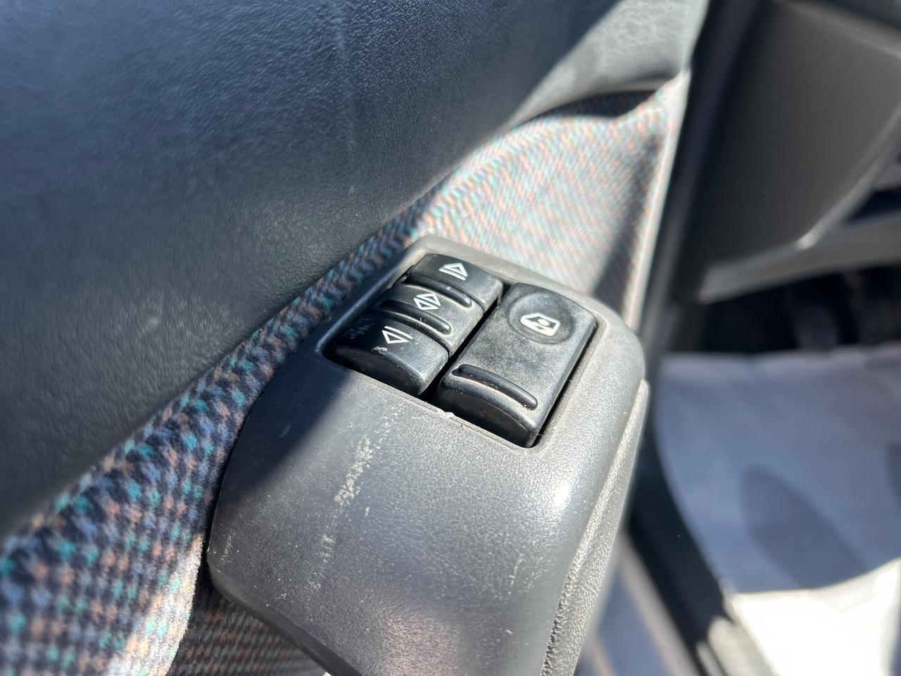 Renault R 19 1.4 CC benzina cat 4 porte *ARIA CONDIZIONATA*SERVOSTERZO*UNIPRO*