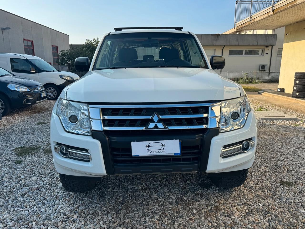 Mitsubishi Pajero 3.2 DI-D 16V aut. 3p. AUTO