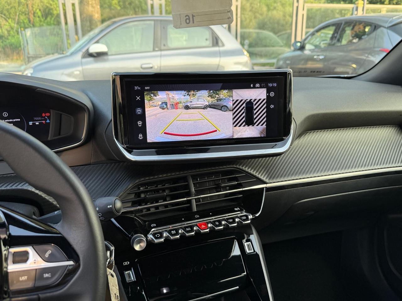 Peugeot 2008 PureTech 100 S&S Allure