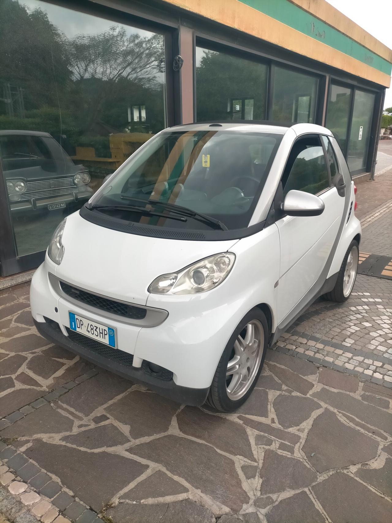 Smart ForTwo 1000 72 kW coupé BRABUS