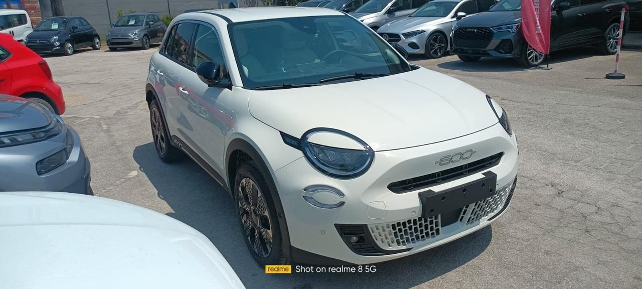 Fiat 600 Hybrid 100 CV DCT MHEV La Prima