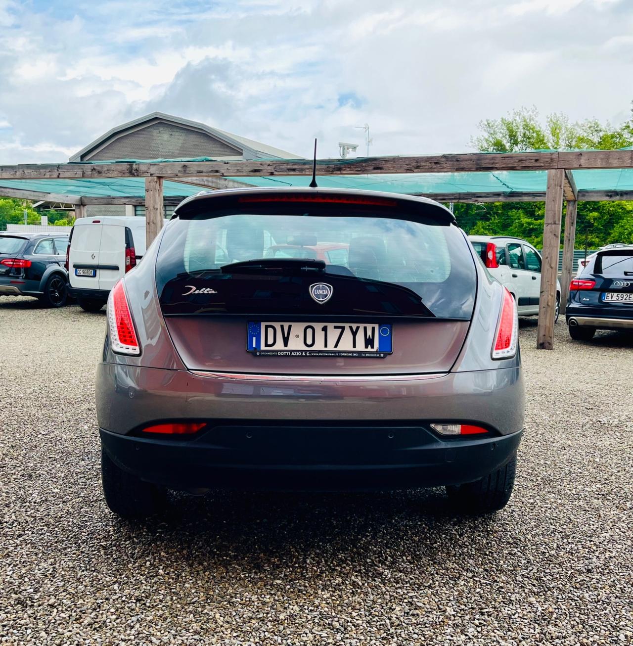 Lancia Delta 1.6 MJT DPF Platino