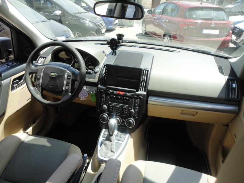 Land Rover Freelander 2.2 td4 SE