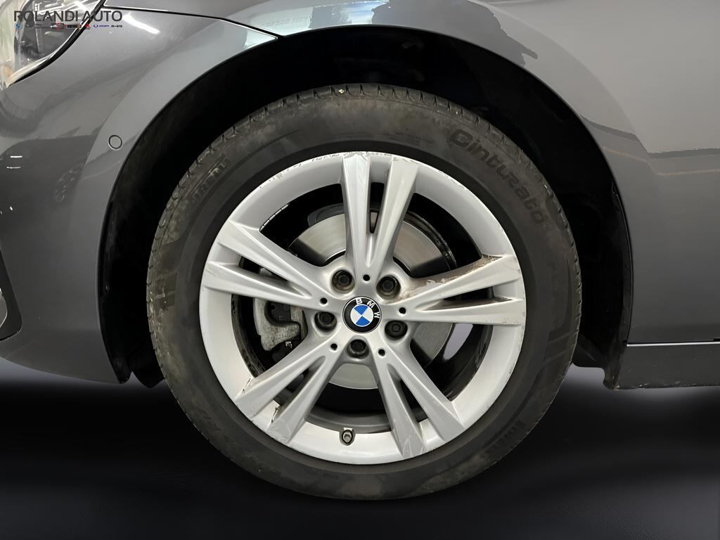BMW Serie 2 Active Tourer 216 d Business DCT