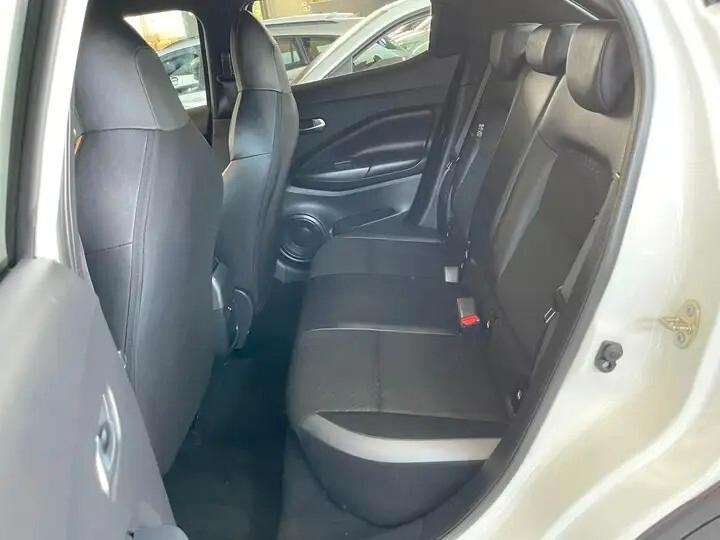 Nissan Juke 1.0 DIG-T 114 CV N-Connecta