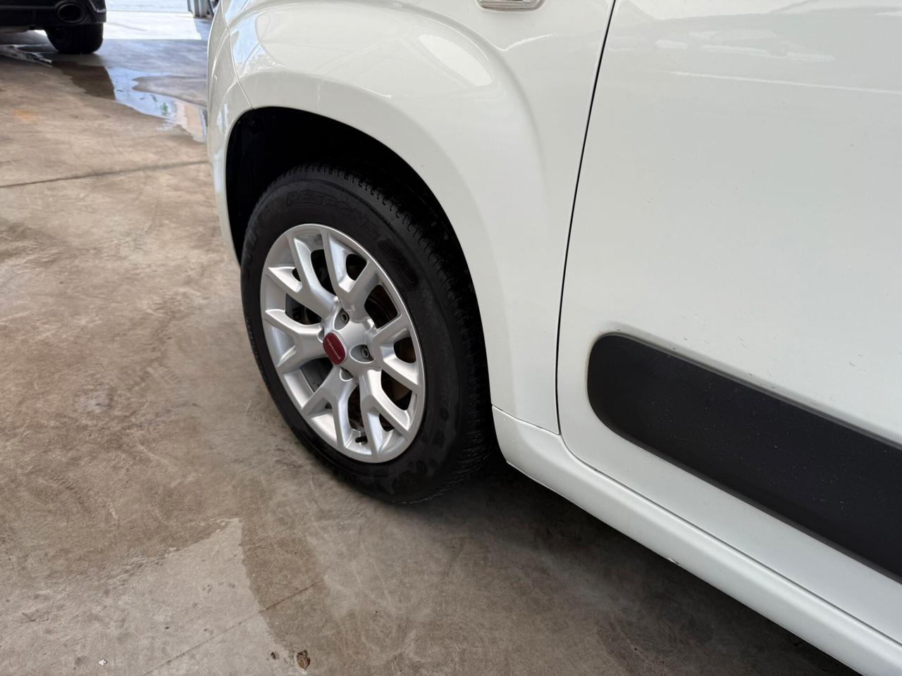 Fiat Panda 0.9 TwinAir Turbo Natural Power Lounge