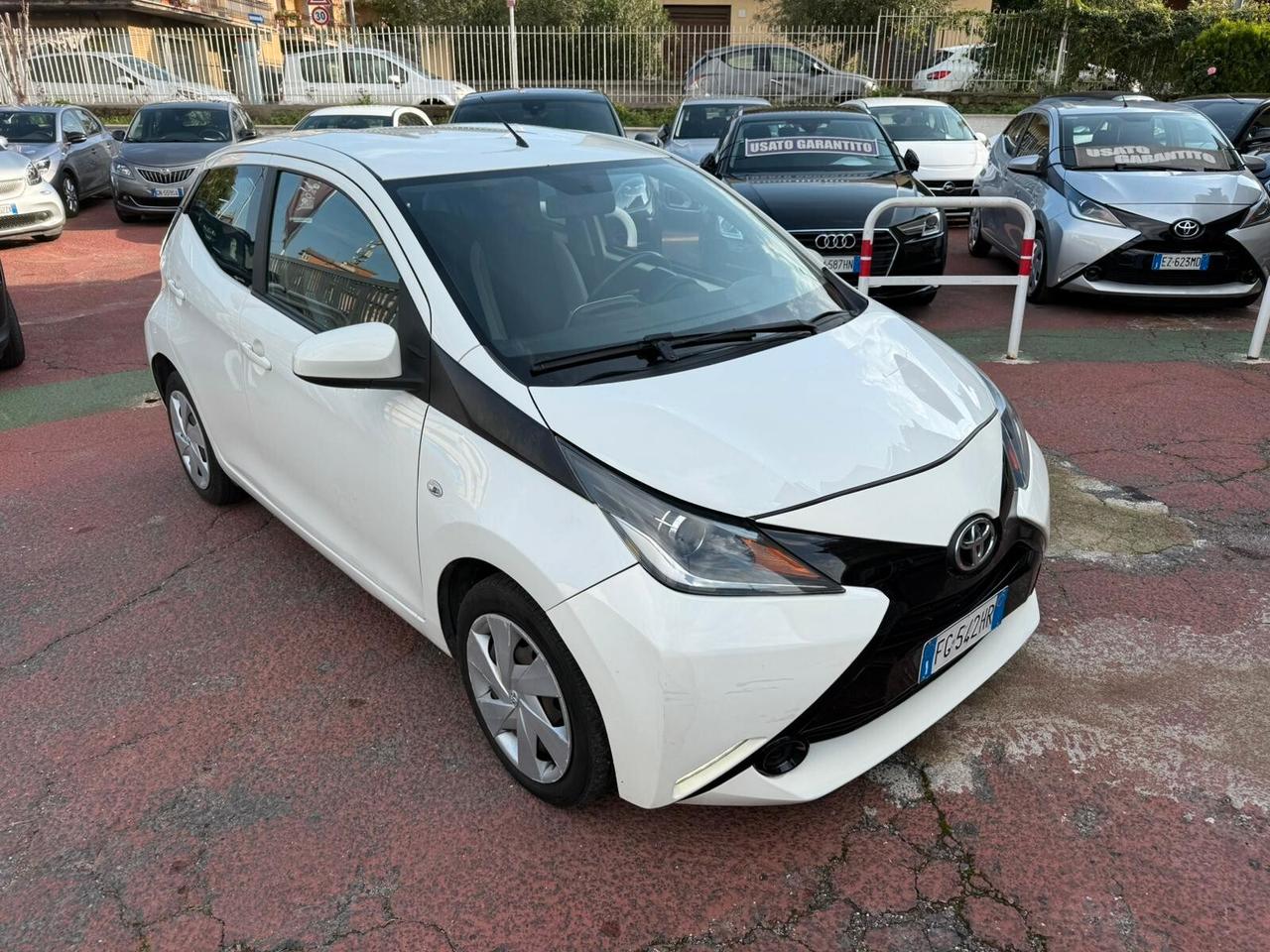 Toyota Aygo *ADATTA PER NEOPATENTATI*