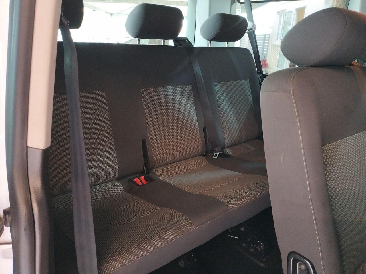 Volkswagen T5 Caravelle 2.0 TDI 102CV PC Trendline