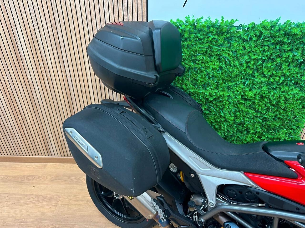 DUCATI HYPERSTRADA 939 / 34.000KM SCARICO AKRAPOVIC