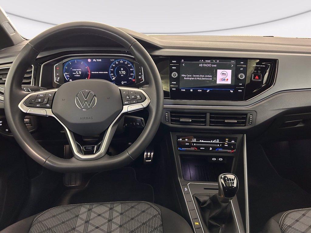 VOLKSWAGEN Taigo 1.0 tsi r-line 115cv del 2025