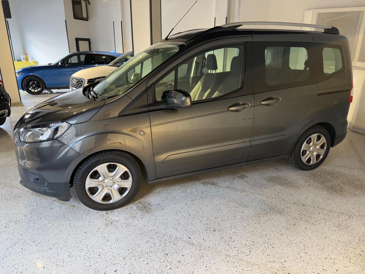 Ford Transit Courier 1.5 TDCi 75CV Van Trend