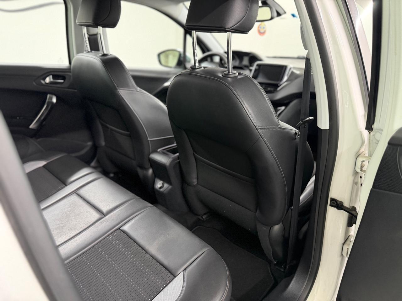 PEUGEOT 2008 (anno 2014)