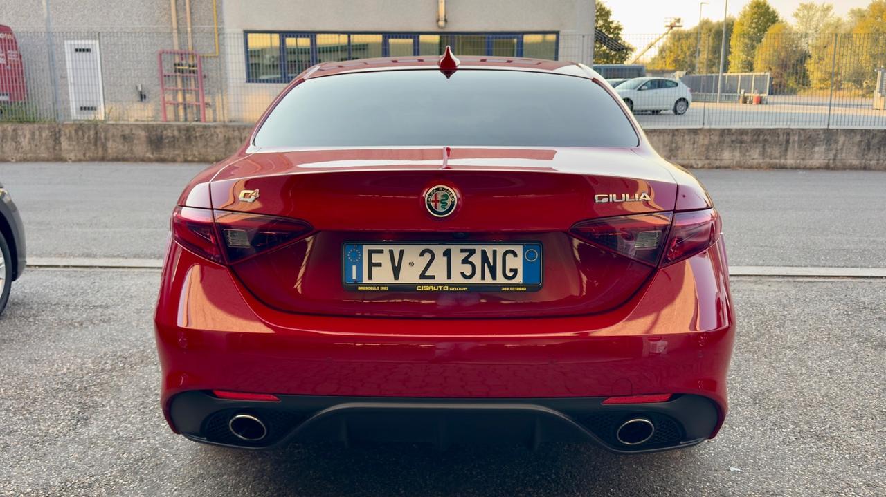ALFA ROMEO GIULIA 2.2 Q4 VELOCE TURBODIESEL 210CV - SEDILI ELETTRICI IN PELLE RISCALDABILI, VOLANTE RISCALDATO, FULL LED