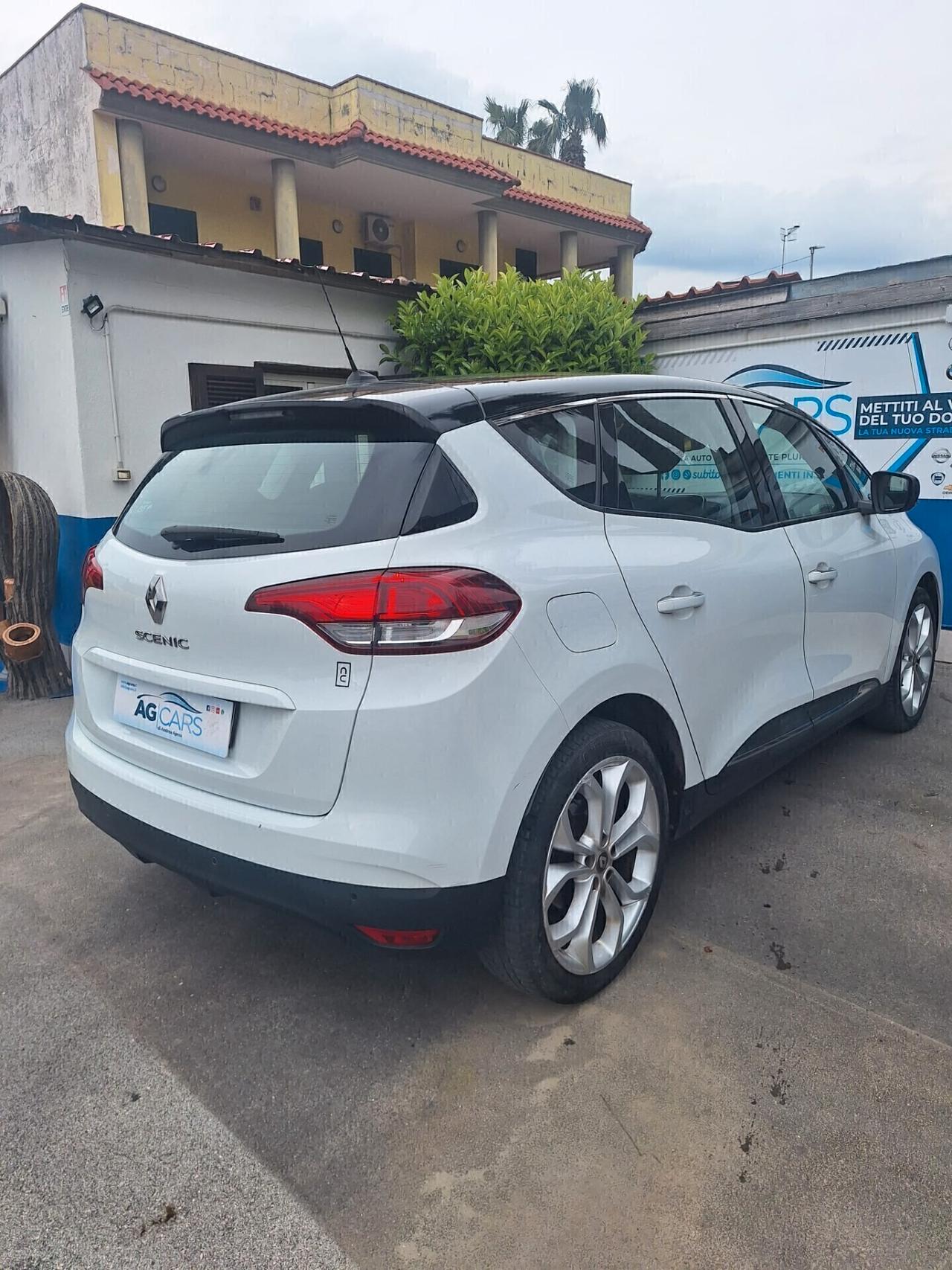 Renault Scenic 1.7 Blue dCi 120 CV Intens