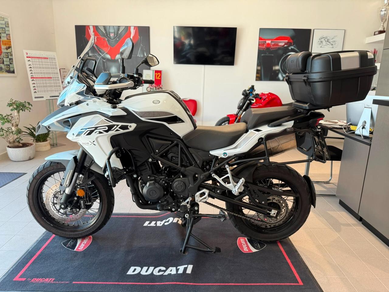 Benelli TRK 502 X TRIS DI BORSE