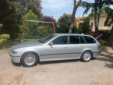 Bmw 520i 2.2 cat. 24V Touring Futura ( 125Kw )