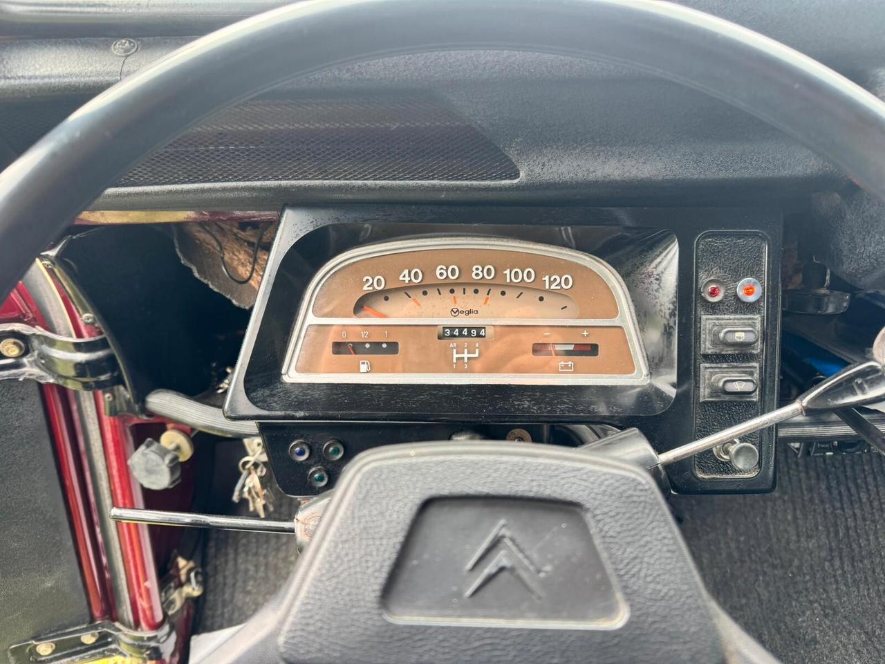 Citroen 2CV6 "Charleston"