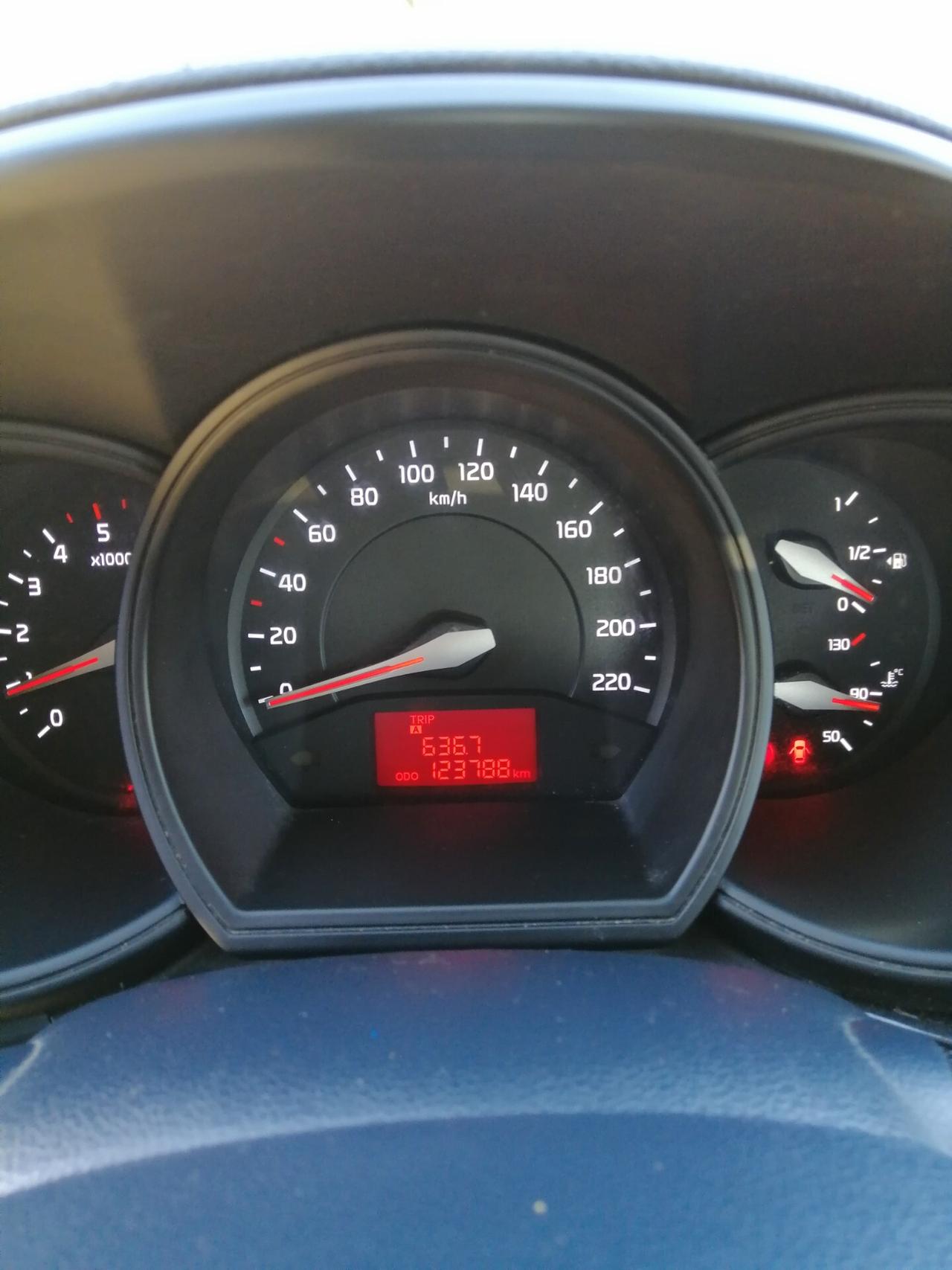 Kia Rio 1.1 CRDi 5p. Cool