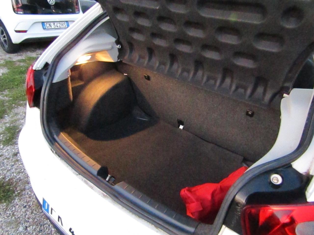 Seat Ibiza 1.0 BZ e GPL (RIMOVIBILE) Distribuzione Nuova