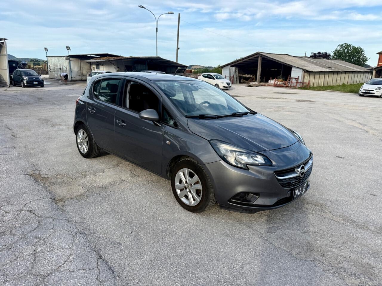 Opel Corsa Bi-fuel 1.4 GPL EURO6B Neopatentati