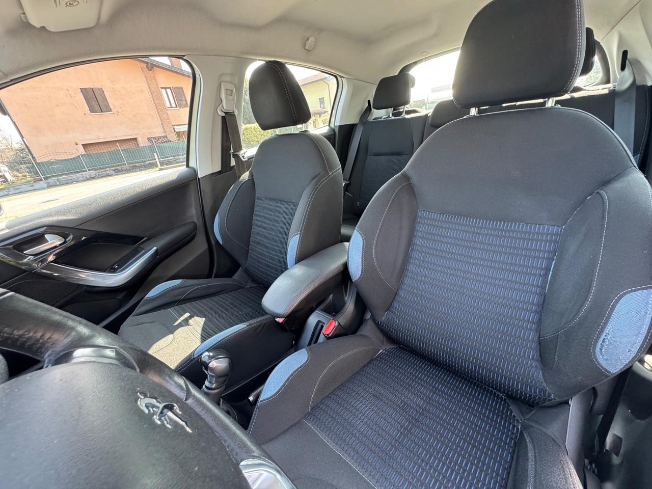 Peugeot 208 1.4 HDi 68 CV 5 porte Active