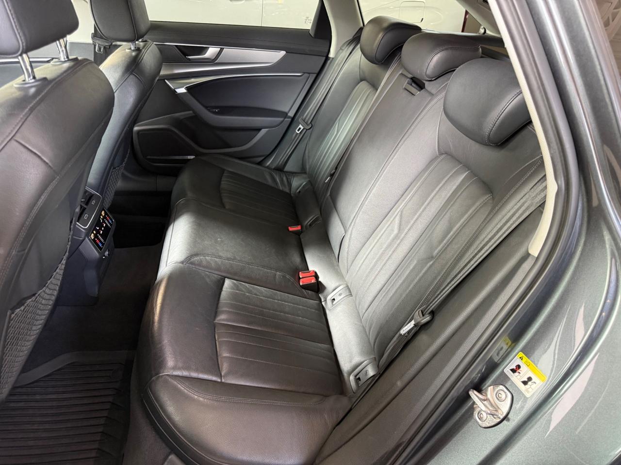 Audi A6 Avant 45 3.0 tdi mhev Business Design quattro tiptronic
