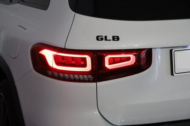MERCEDES-BENZ GLB 180 d Automatic Premium Night Tetto Apribile