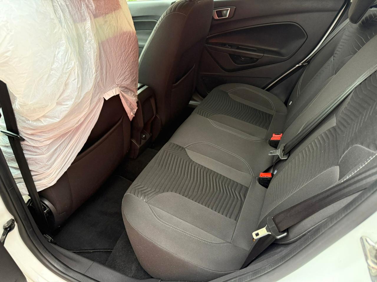 Ford Fiesta 1.5 TDCi 75cv Titanium - 2013