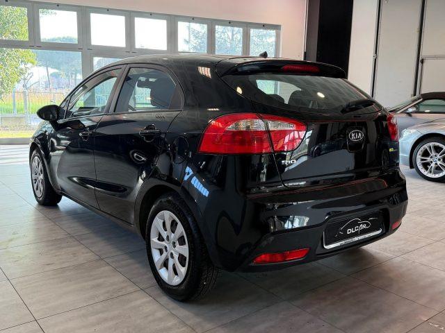KIA Rio 1.1 CRDi WGT 5p. EX