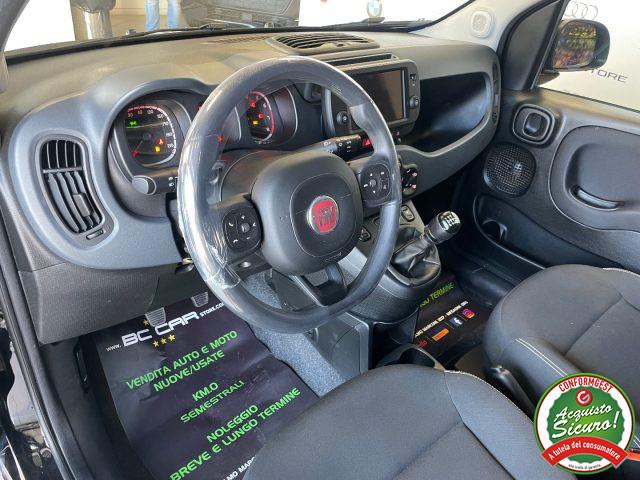 FIAT Panda Cross 1.0 Hybrid *DISPLAY COLORI