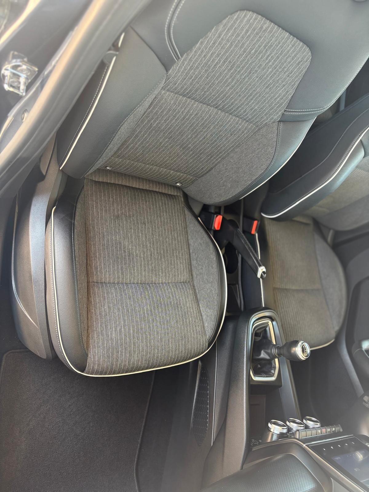 Renault Clio TCe 100 CV 5 porte Edition One