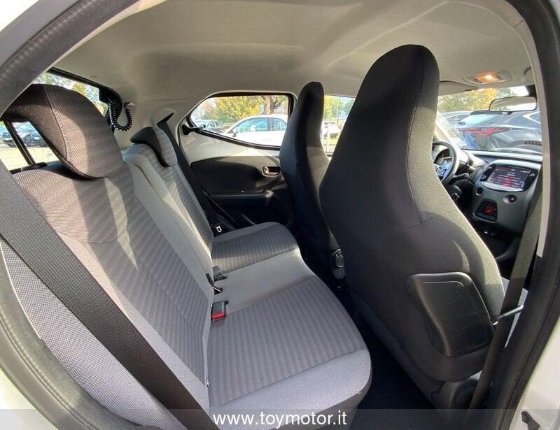 Toyota Aygo 2ª serie Connect 1.0 VVT-i 72 CV 5 porte x-play