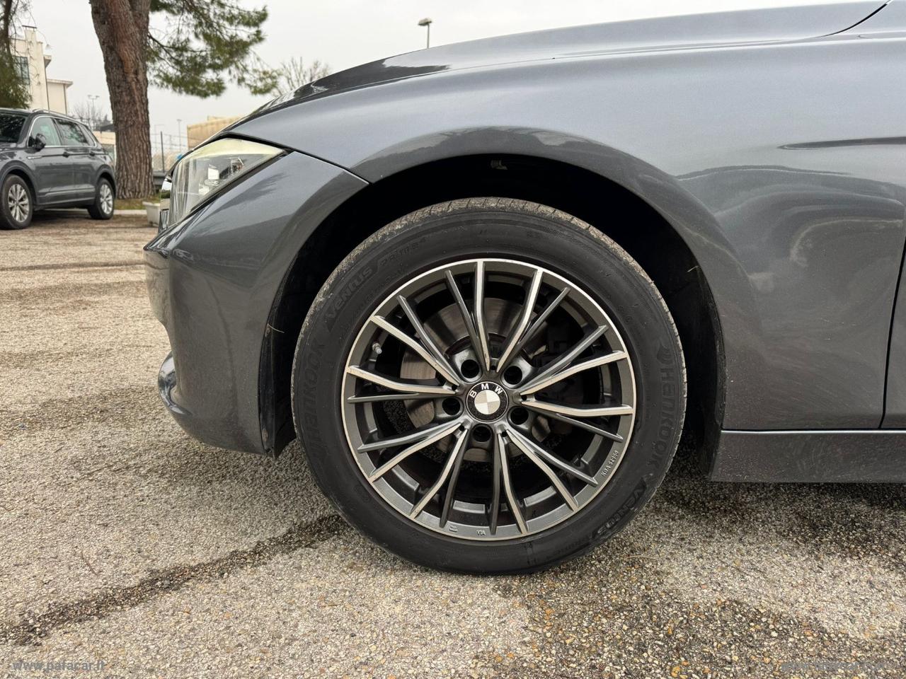 BMW 320d Touring Business aut.