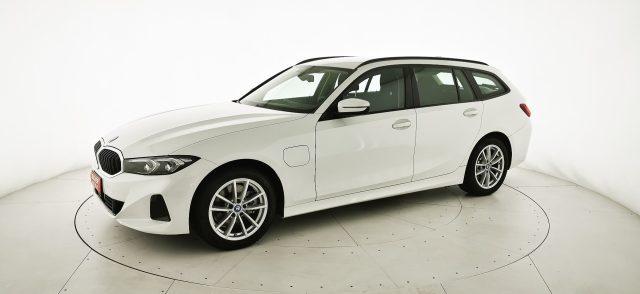 BMW 320 e Touring CAMBIO AUTOMATICO