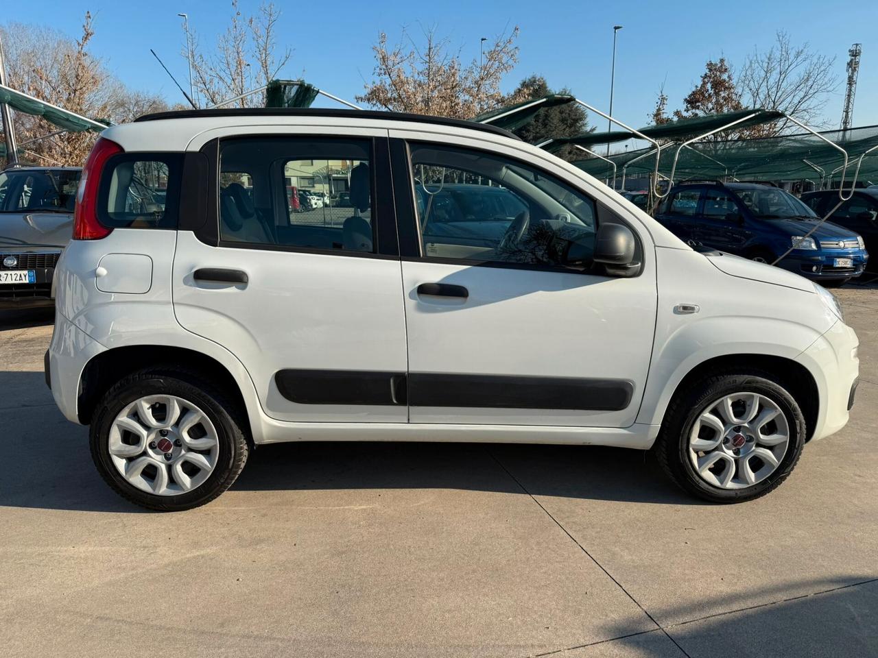 Fiat New Panda 0.9 t.air t. natural power benz/metano