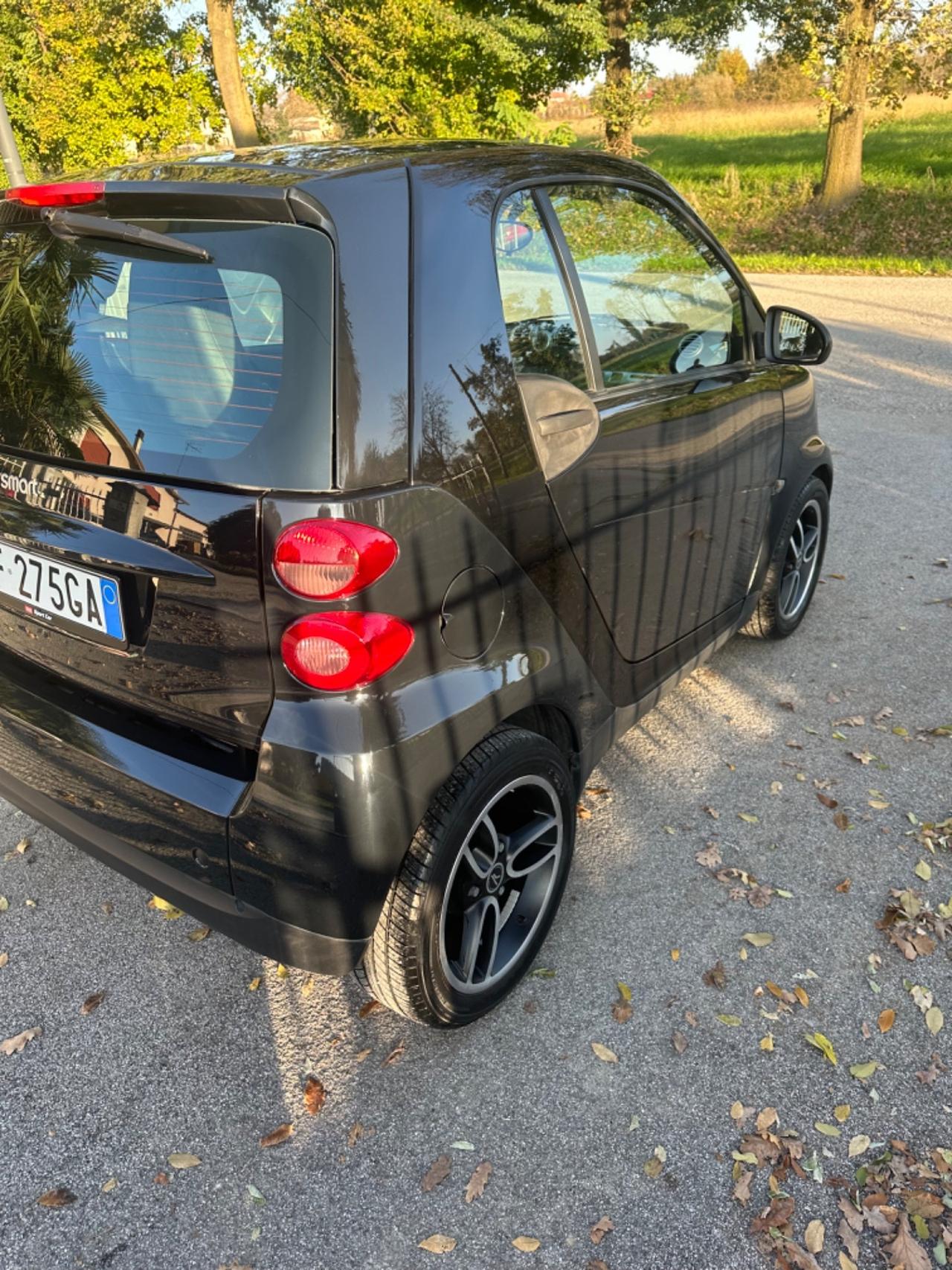 Smart ForTwo 1000 62 kW coupé pulse