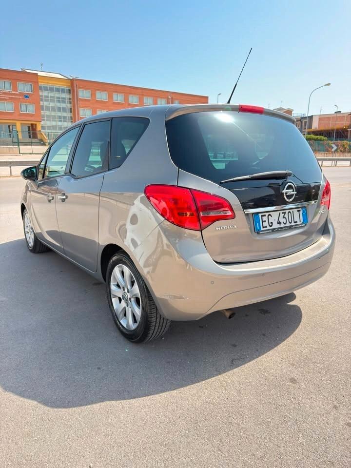 Opel Meriva 1.3 CDTI 95CV ecoFLEX Cosmo
