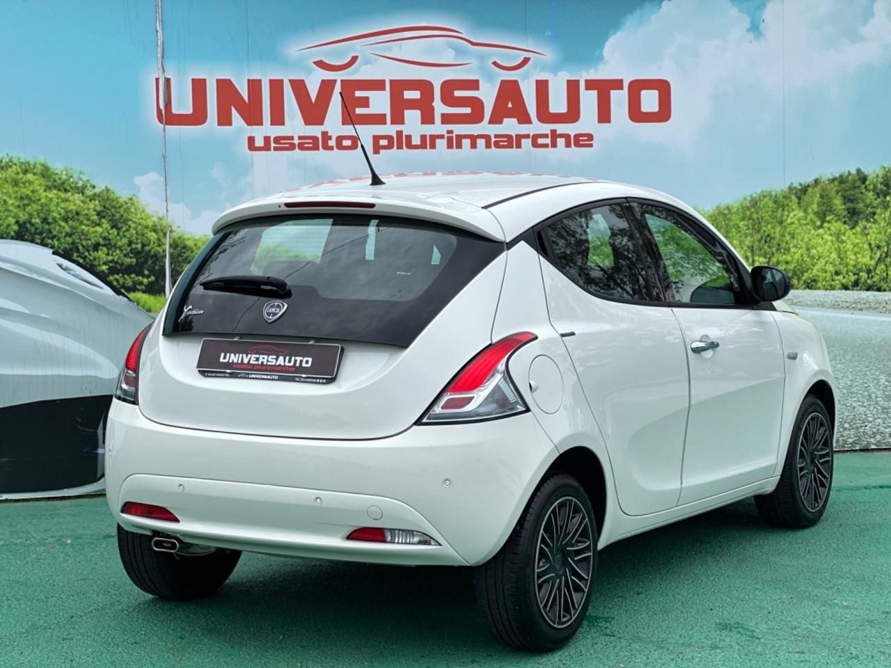 Lancia Ypsilon 1.2 Benzina 69cv Gold 2018