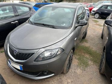 LANCIA Ypsilon III 2021 - Ypsilon 1.0 firefly hybrid Gold s&s 70cv 5p.ti