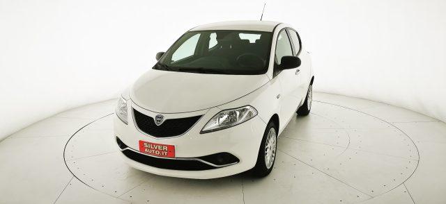 LANCIA Ypsilon 1.2 69 CV 5 porte GPL Ecochic Silver