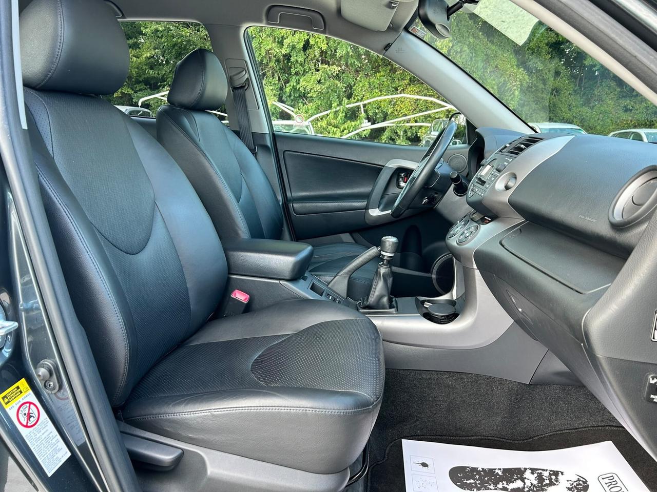TOYOTA RAV4 2.2 D-CAT UNICO PROP. LUXURY TOP