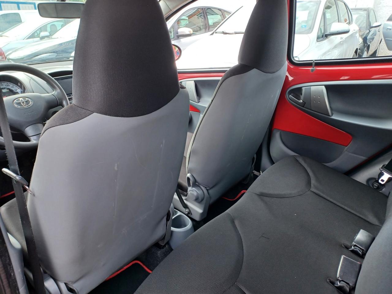 Toyota Aygo 1.0 Benzina 5 porte Now