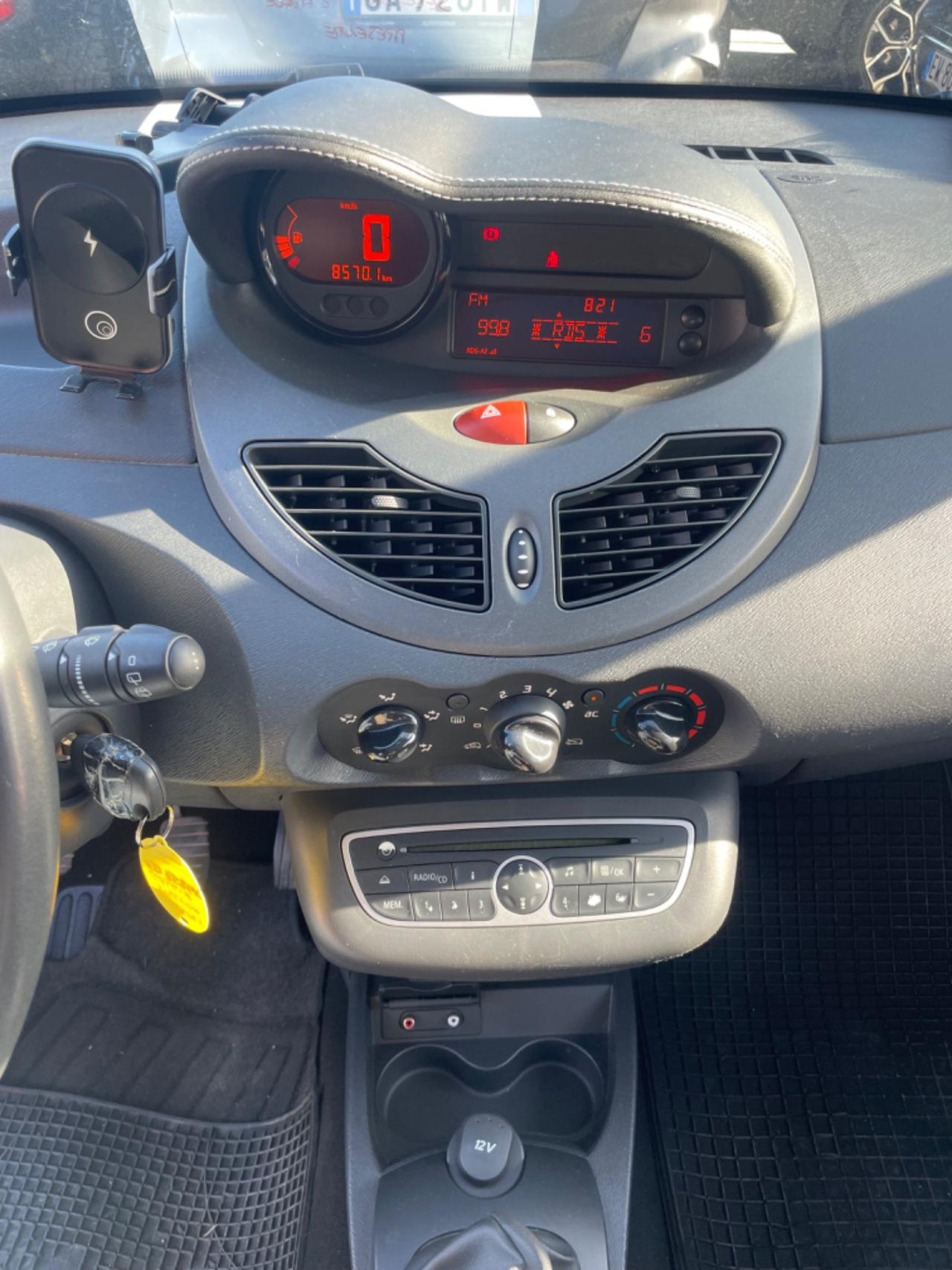 Renault Twingo 1.2 16V LEV SkyLight Benz/Gpl