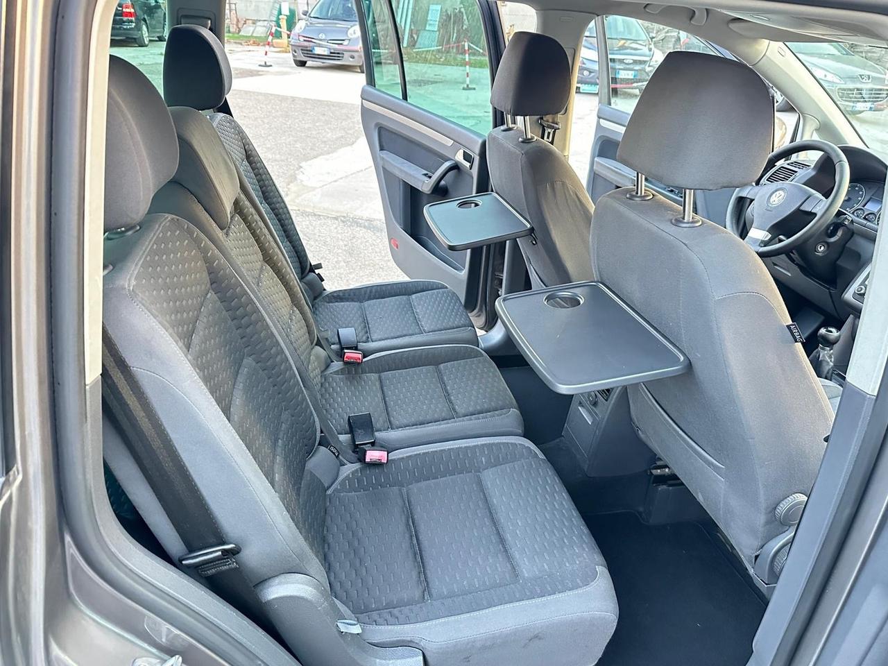 Volkswagen Touran 2.0 Conceptline Ecofuel